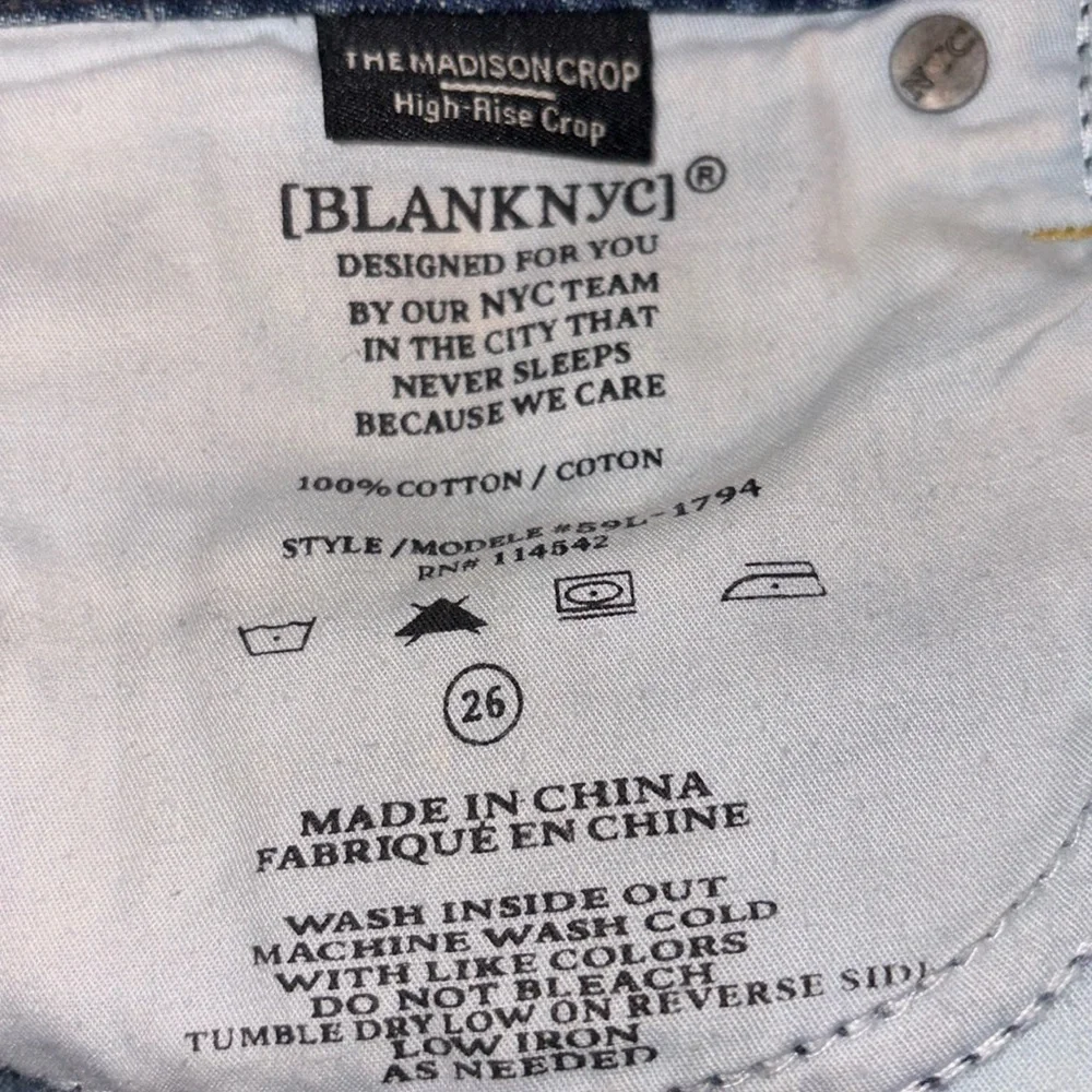 Blank NYC Madison Crop Denim Hi Rise Jean Size 26 Color: Blue - Picture 11 of 11